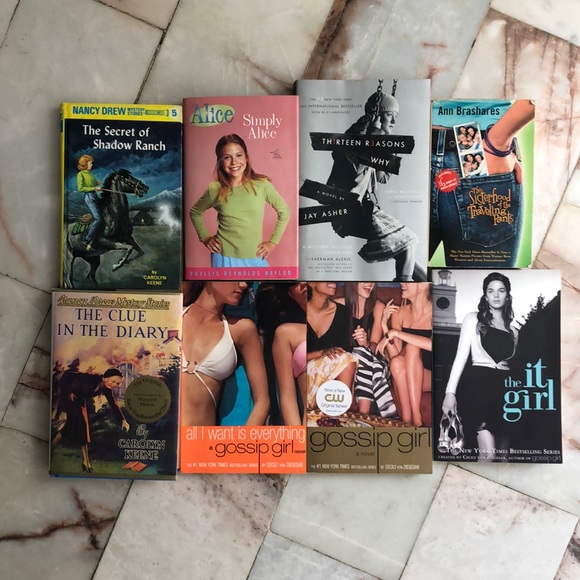 Book Bundle - Picture 1 of 6